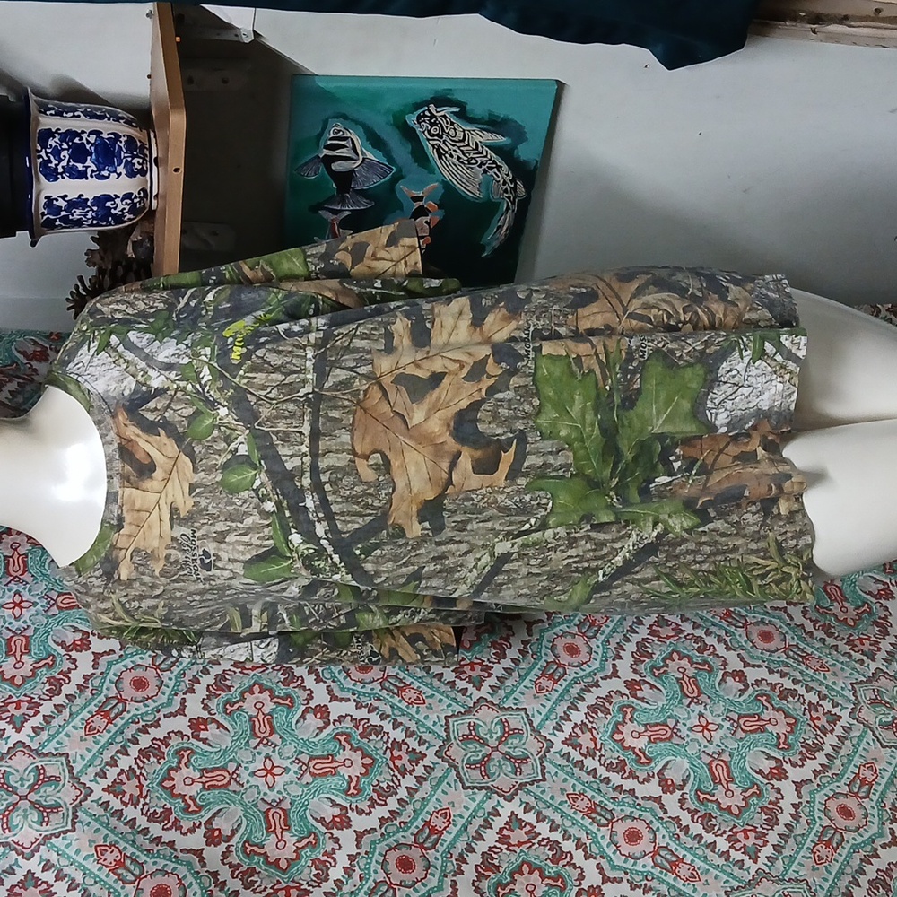 Mossy Oak Camouflage Short Sleeve Tee, Size L